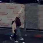 "BTS V and BLACKPINK's Jennie Spotted on a Paris Date" There is a spreading rumor that BTS member V and BLACKPINK's Jennie were seen on a date in Paris, France. On the 18th, a video circulated online communities and social networking services (SNS) showing a man and a woman who appear to be V and Jennie walking hand in hand near the Seine River in Paris.